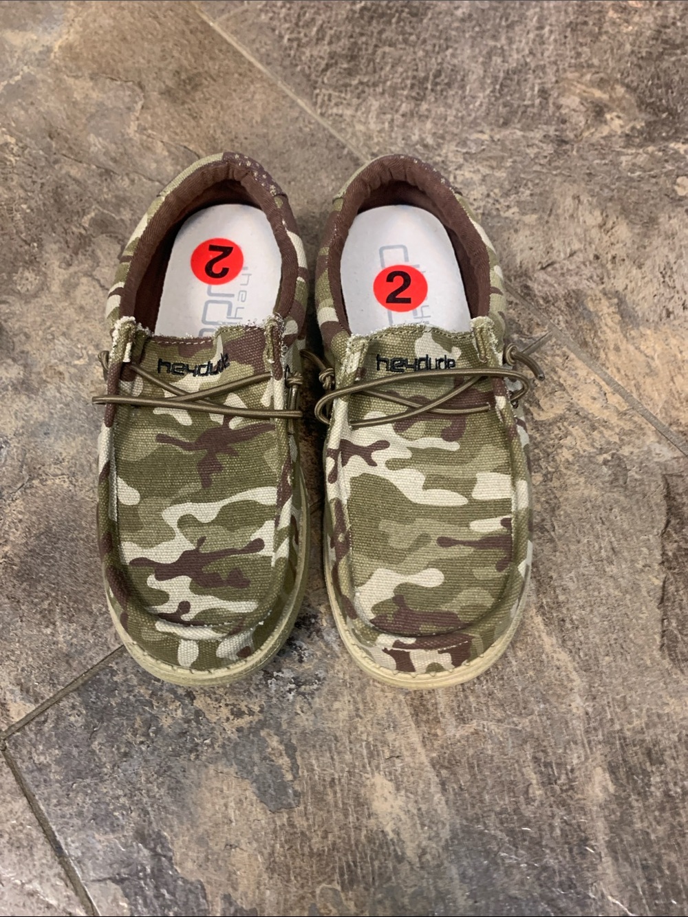 Kids Hey Dudes size 2